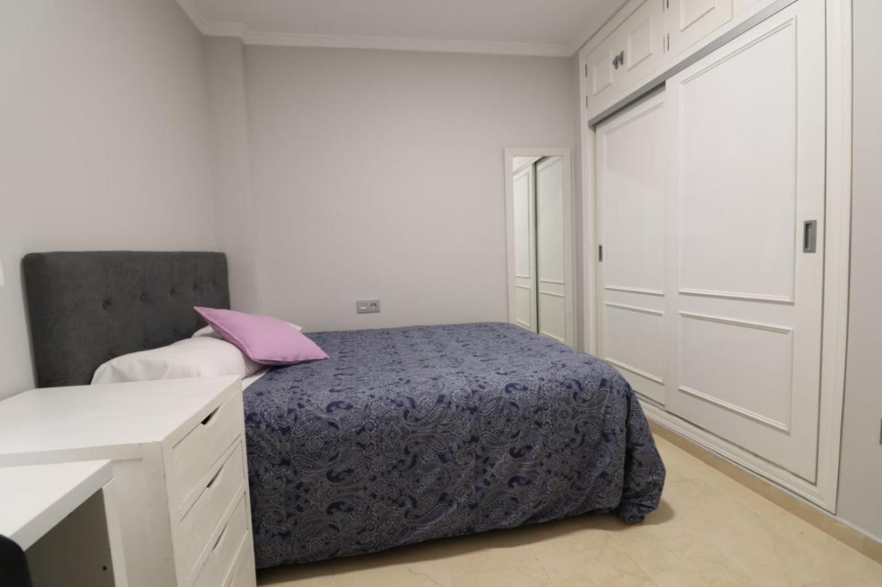 Apartamento Piso En Pleno Centro De Huelva. Exterior foto