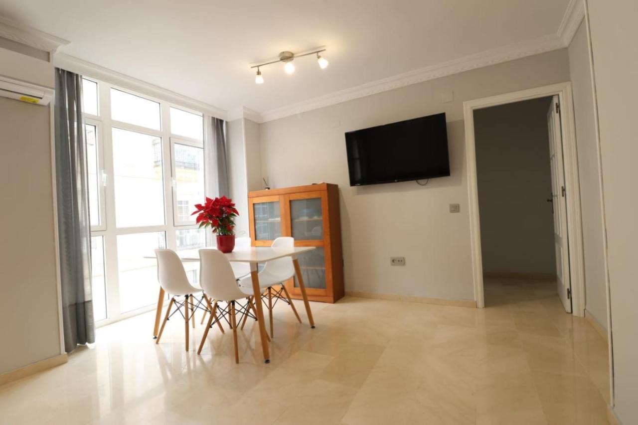 Apartamento Piso En Pleno Centro De Huelva. Exterior foto