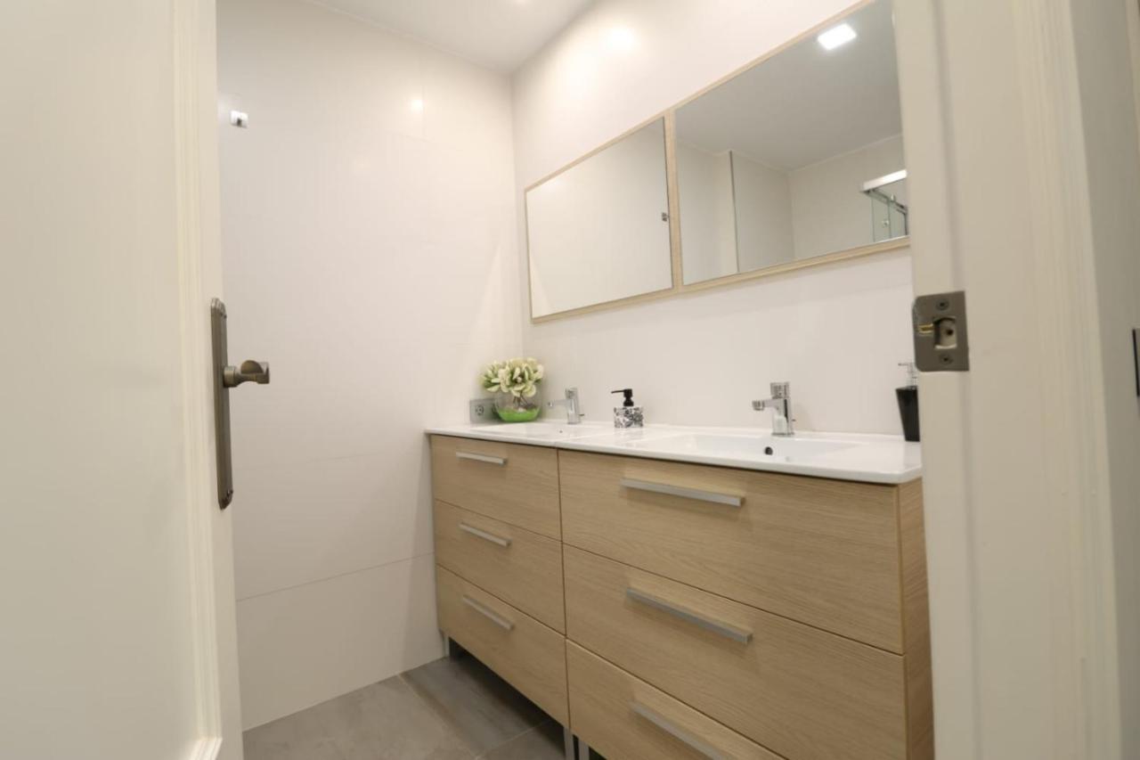 Apartamento Piso En Pleno Centro De Huelva. Exterior foto
