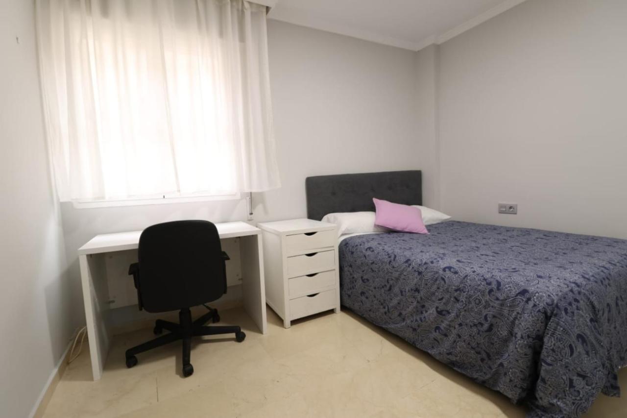 Apartamento Piso En Pleno Centro De Huelva. Exterior foto