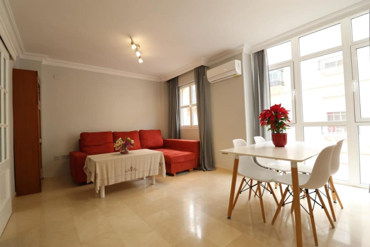 Apartamento Piso En Pleno Centro De Huelva. Exterior foto